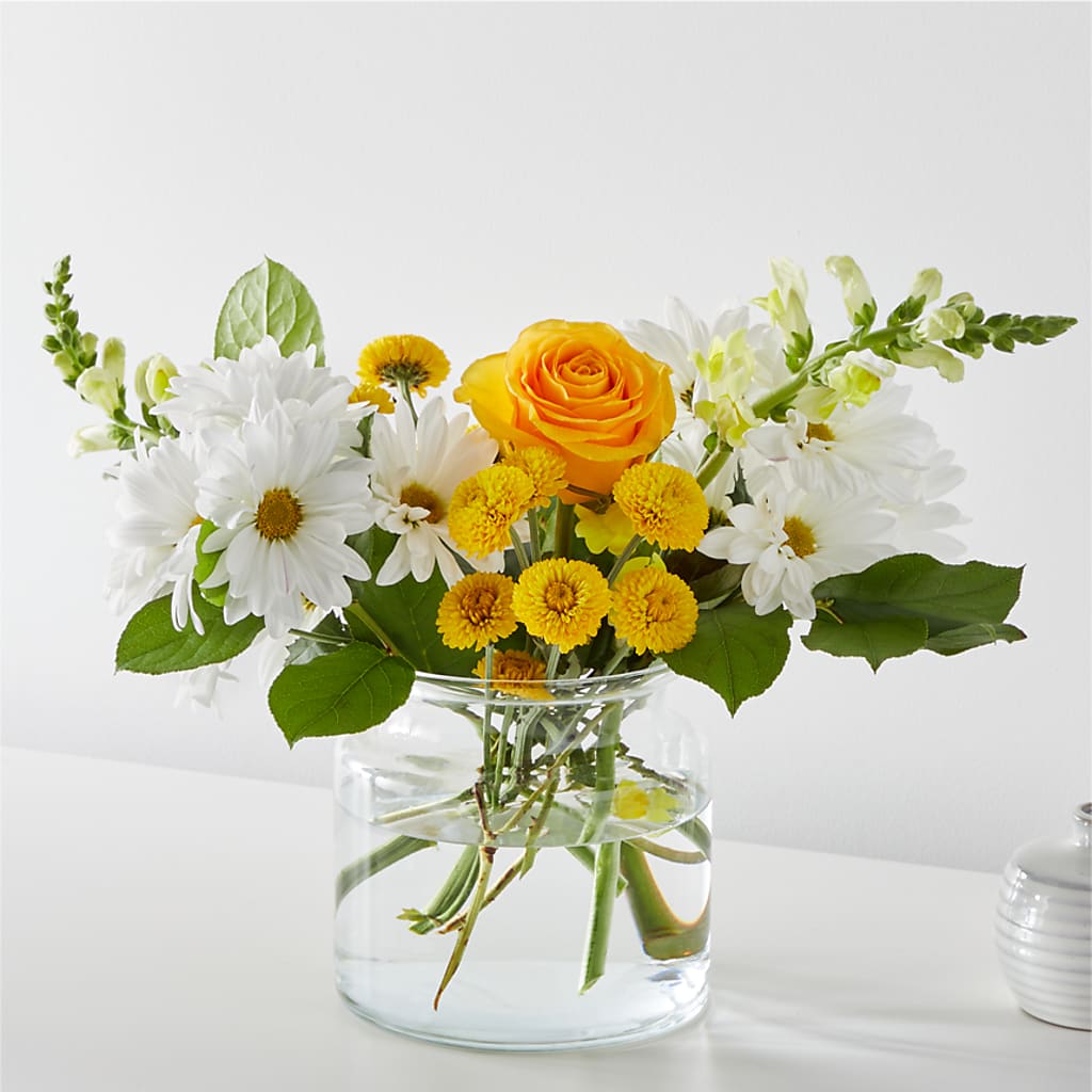 Sun Salutation Bouquet – My Flower Market, Santa Ana CA