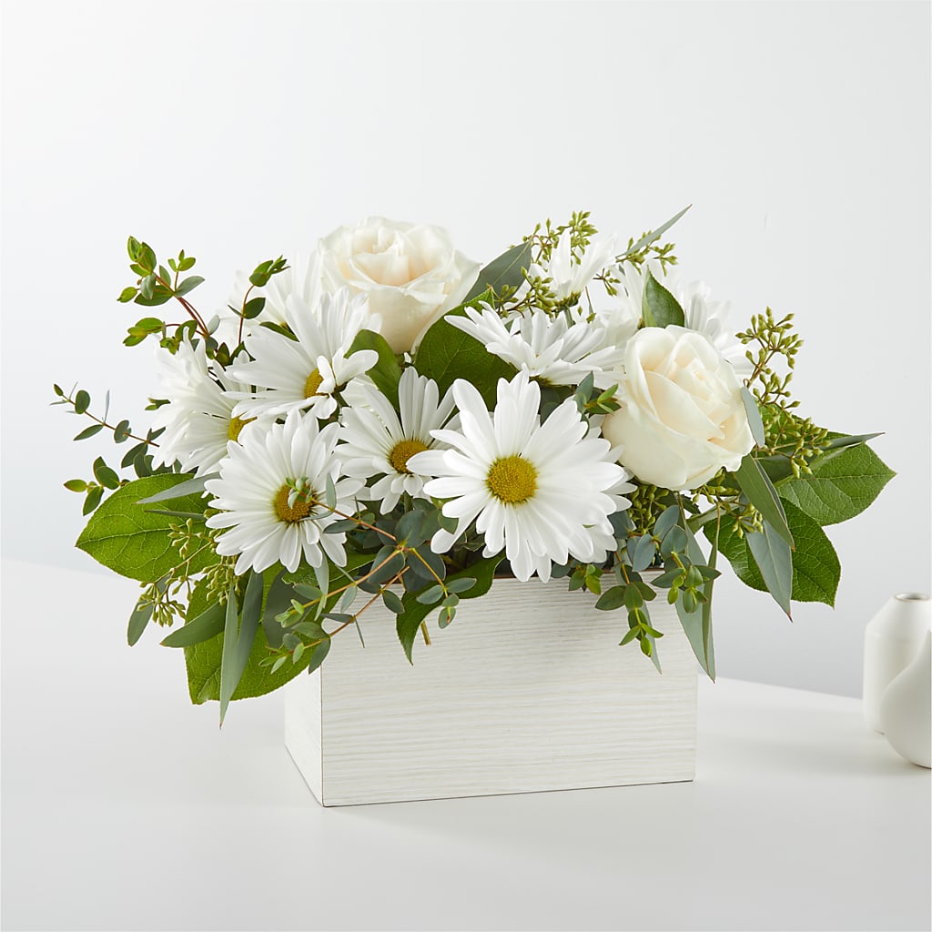 Fresh Linen Box Bouquet – My Flower Market, Santa Ana CA