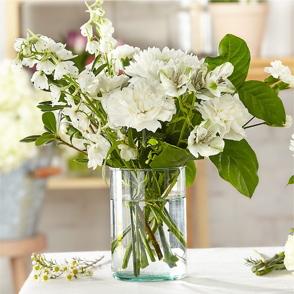 Classic Ivory – A Florist Original – My Flower Market, Santa Ana CA