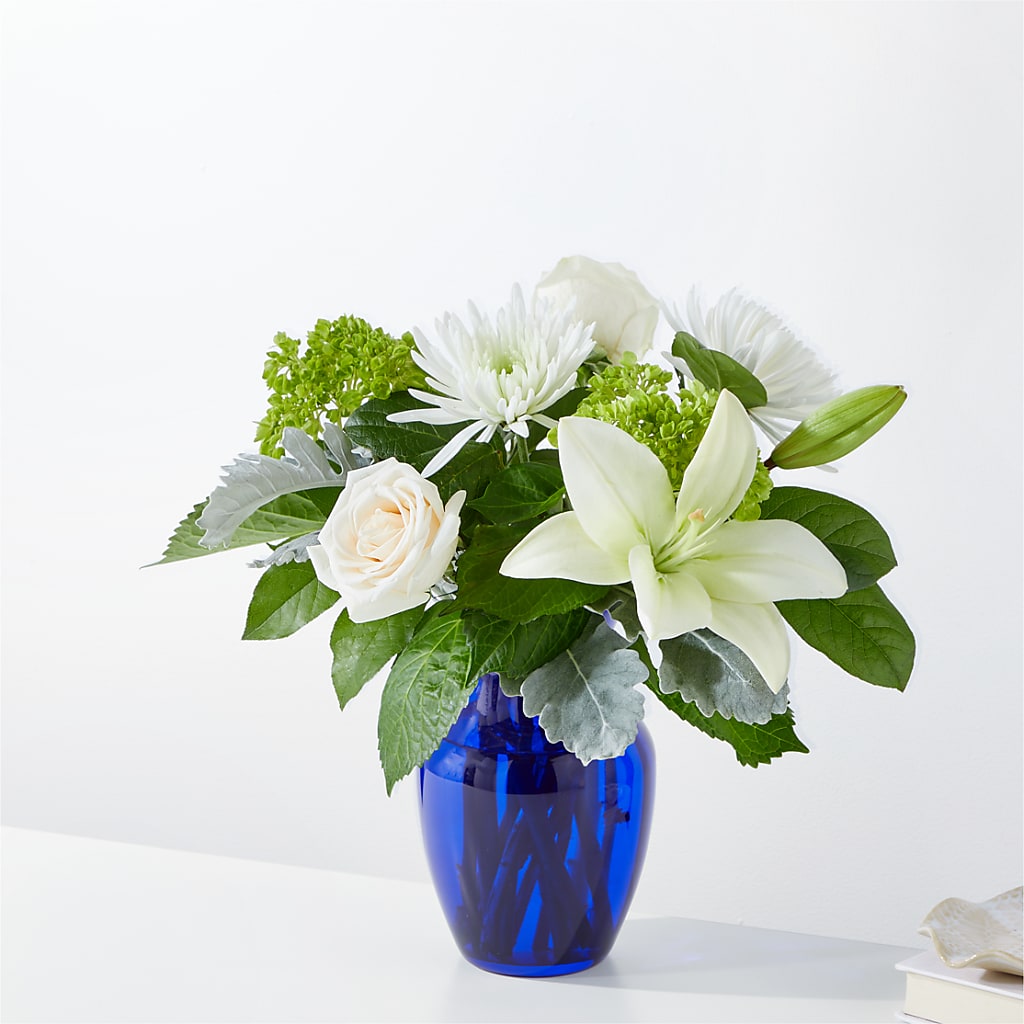 Snowy Dreams Bouquet – My Flower Market, Santa Ana CA