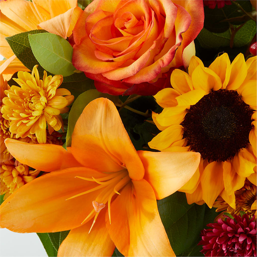 Grateful Centerpiece –  My Flower Market, Santa Ana CA